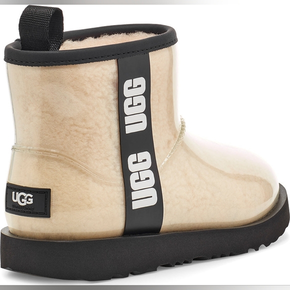 UGG Other - UGG Classic Clear Mini II Boots - Big Kid's